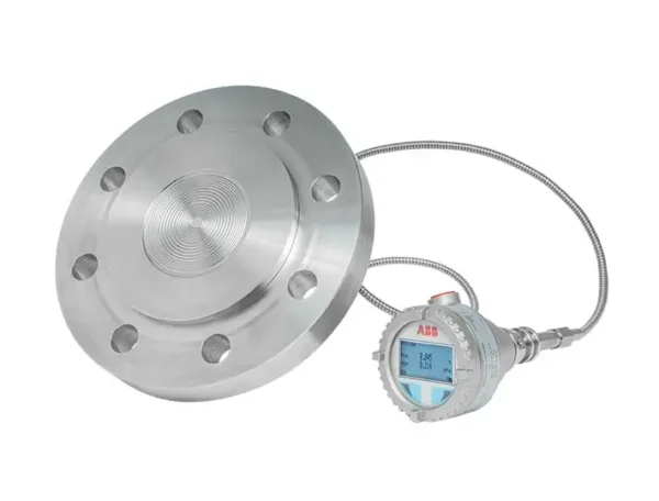 Gauge pressure transmitter with remote diaphragm seal PGD100